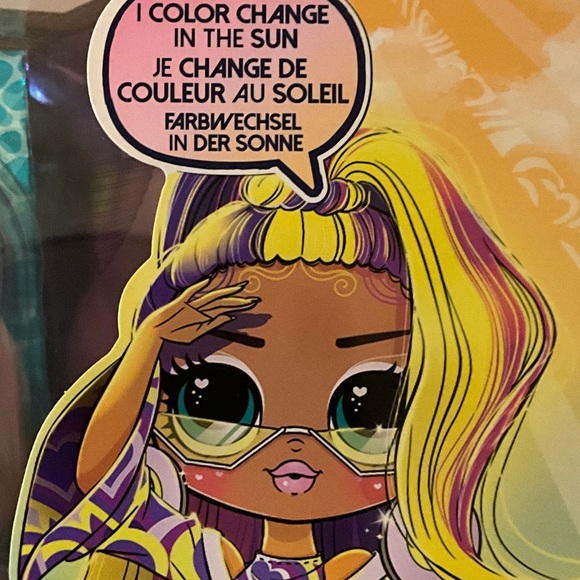 L.O.L. Surprise! O.M.G. Sunshine Makeover Doll - Purple and Yellow - Picture 2 of 4
